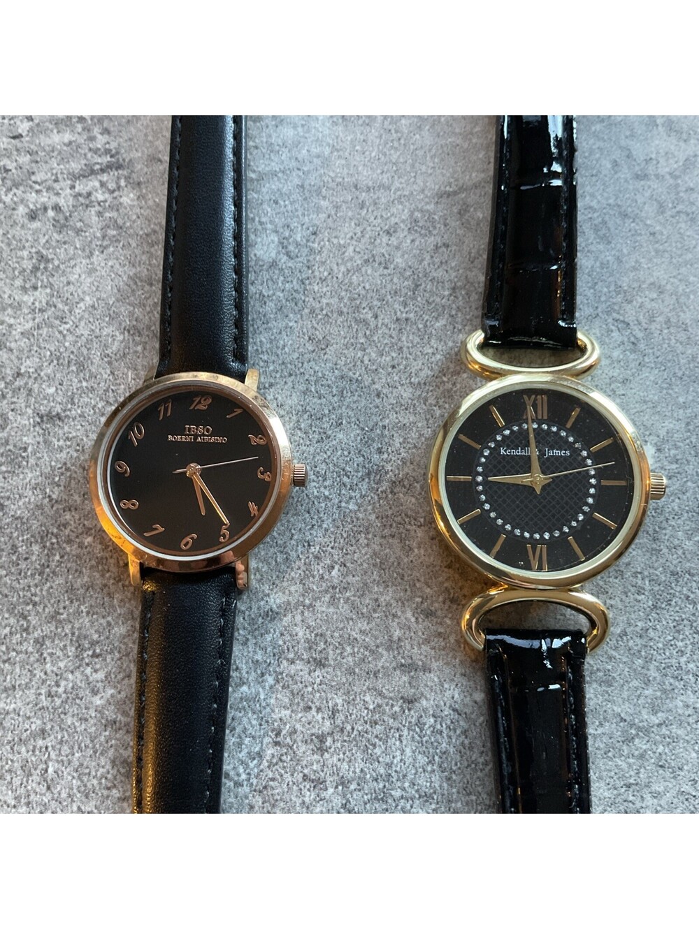 Beautiful Pair Of Womens Watches Gold Tone Cases Black Dials Both Run Great A15
